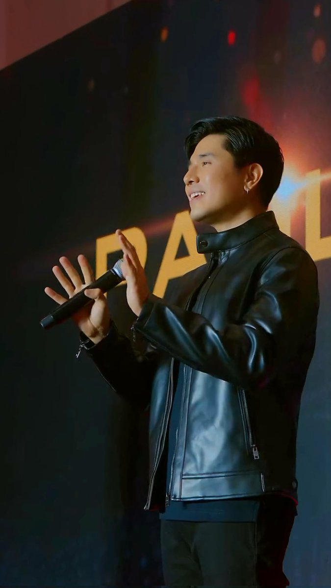 Paunatics's tweet photo. Nahulaan niyo ba agad?

Happy 50th Anniversary, Wheeltek! https://t.co/z6TaYXiTy7