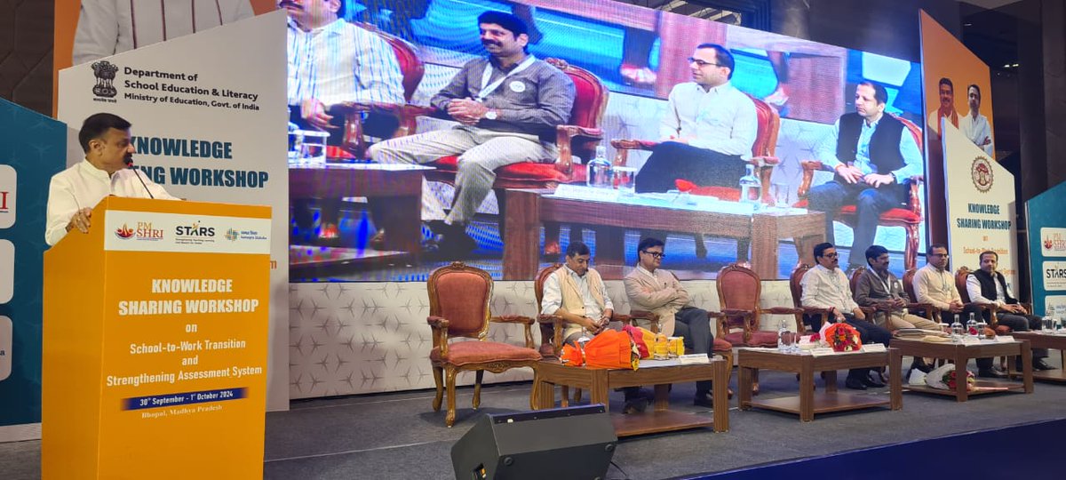 schooledump's tweet photo. स्कूल शिक्षा मंत्री श्री @udaypratapmp ने #STARSProject के तहत भारत सरकार, शिक्षा मंत्रालय द्वारा देश के 18 राज्यों की सहभागिता में आयोजित दो दिवसीय राष्ट्रीय कार्यशाला का शुभारंभ कर अपने विचार व्यक्त किए।

#starworkshop  #StrengtheningAssessmentSystem #MadhyaPradesh https://t.co/vkWVnxdhvW