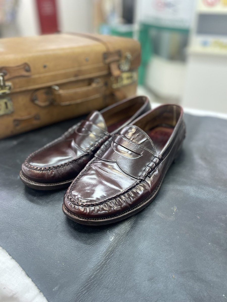 craftshine_labo's tweet photo. 今日は靴磨き✨

今日も宜しくお願いします🙇‍♂️

#企業公式が毎朝地元の天気を言い合う
#企業公式が朝の挨拶を言い合う 
#企業公式相互フォロー https://t.co/GUxncUc6By