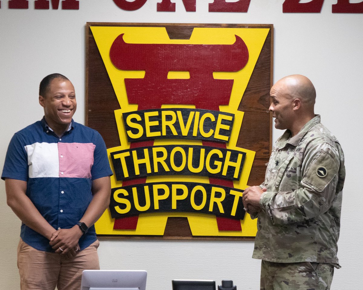 10thSG_Okinawa's tweet image. Congrats to SSG Rafique Hameed for earning the Army Commendation Medal for exceptional service at the Okinawa Law Center! #10thSupportGroup #ArmyPride