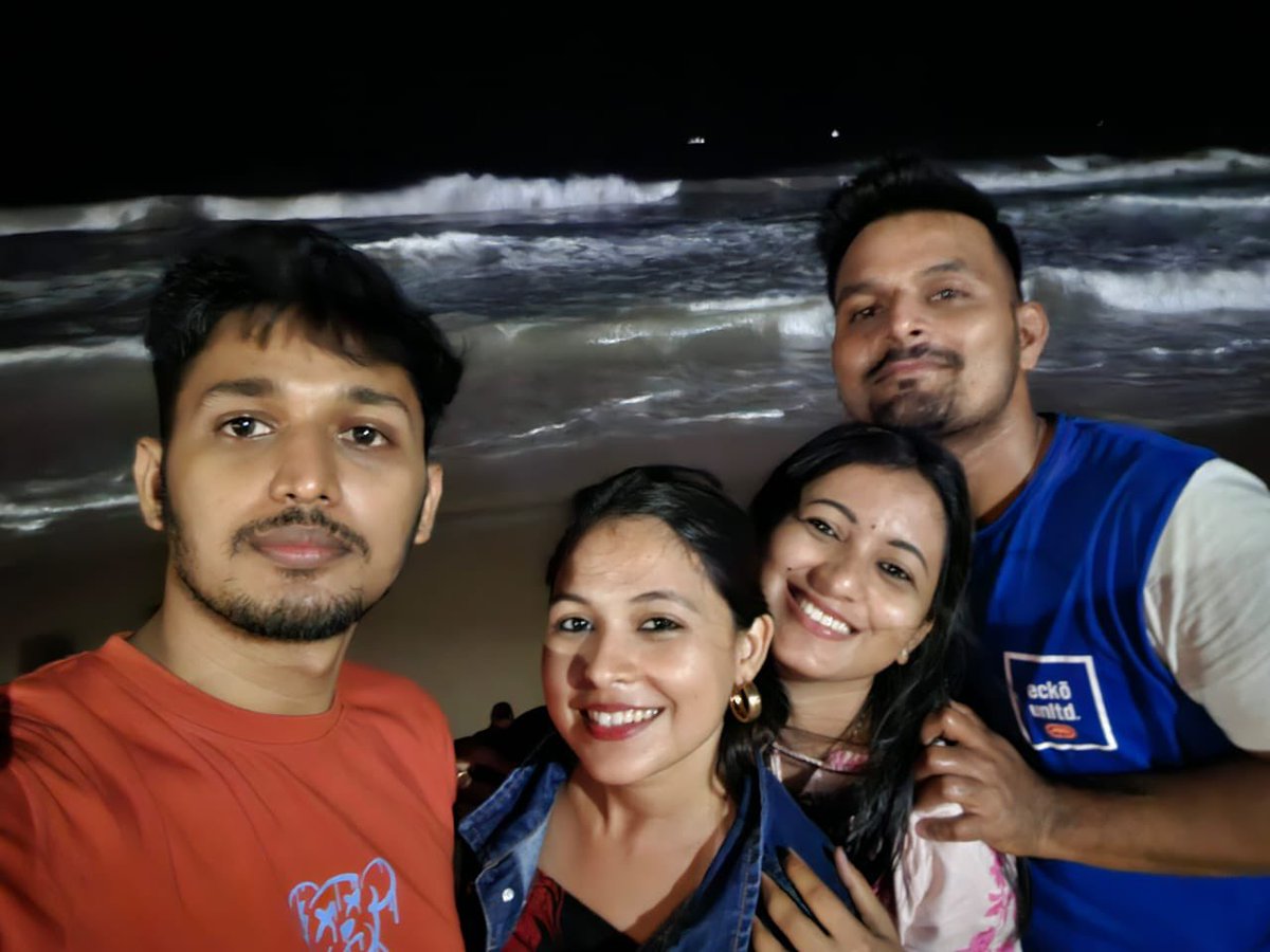 Priya9332's tweet photo. Hangout with family at #Puri #beach https://t.co/j093sv0yjM