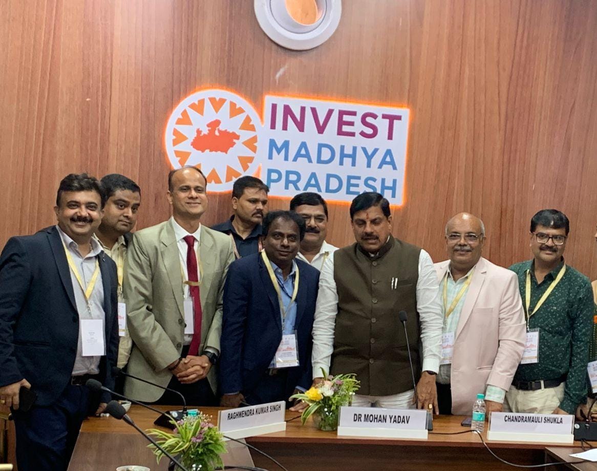 mishra_saurabh's tweet image. At the Regional Investor Conclave, DICCI along with it knowledge partner Seagull Venture&apos;s presented vision document, investment strategy, and roadmap for HCM Dr Mohan Yadav, garnering appreciation and approval during private meetings and roundtables.  #seagullventure #DICCI