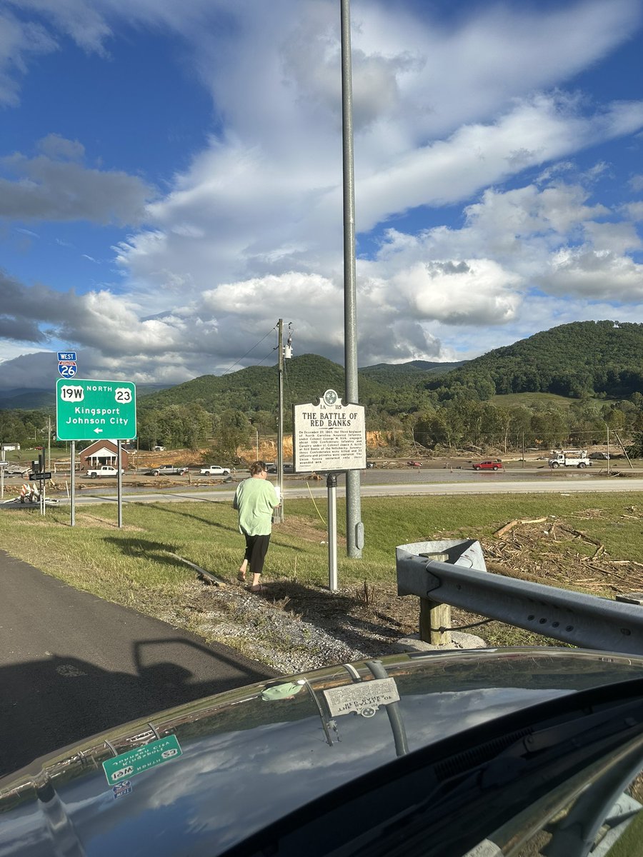 mysitc_celtic81's tweet photo. My lil slice of the world is gone, was through Thursday night heading home. Sending prayers to those dealing w/ the aftermath of this https://t.co/q2wK8my7Zl heart breaks for my community that I grew up in and those in western North Carolina. #ErwinStrong #HuracanHelene https://t.co/kTbn1eqjtd