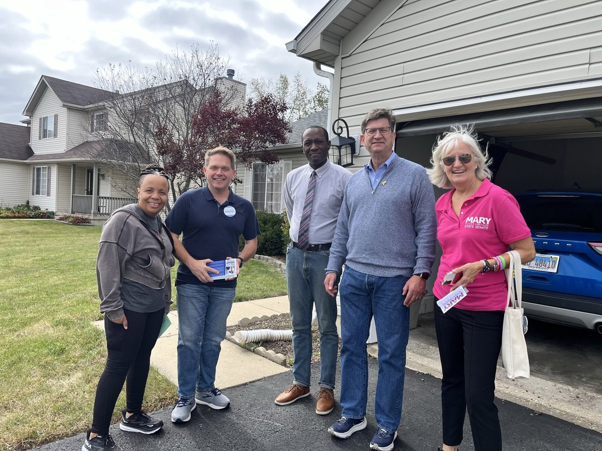 Brad Schneider (@schneider4il10) on Twitter photo Great talking to neighbors in Zion today about what is at stake in this upcoming election. Really enjoyed knocking doors with my friends <a href="/MaryforIL/">Mary Edly-Allen</a> and <a href="/Eric4LakeCounty/">Eric Rinehart</a>. Thank you to a great group of volunteers who joined us! Great talking to neighbors in Zion today about what is at stake in this upcoming election. Really enjoyed knocking doors with my friends <a href="/MaryforIL/">Mary Edly-Allen</a> and <a href="/Eric4LakeCounty/">Eric Rinehart</a>. Thank you to a great group of volunteers who joined us!