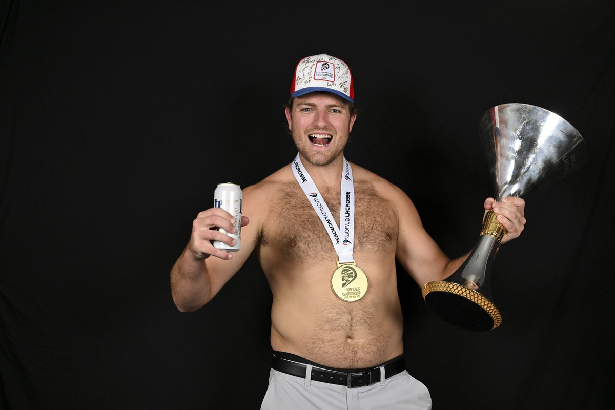 HANG 👏 IT 👏 IN 👏 THE 👏 LOUVRE👏

#WorldBox2024 #WLBC