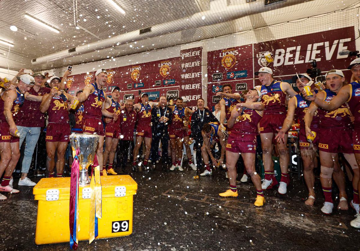 Murray Davis tweet media