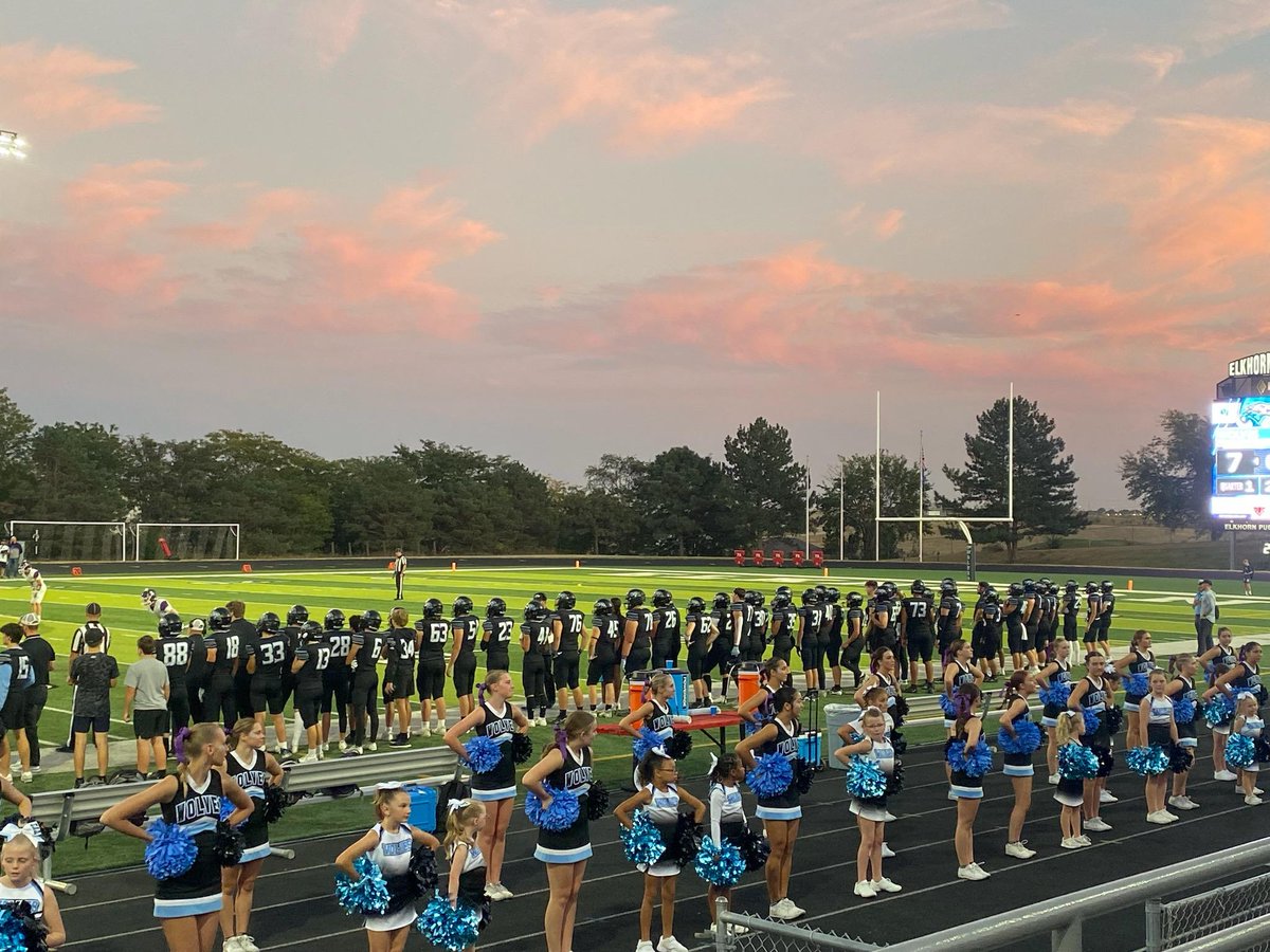 📣EAA junior cheer joined ENHS cheer at the football game vs. Blair on Friday night. 🏈What fun community connection! 
#EPSAchieves