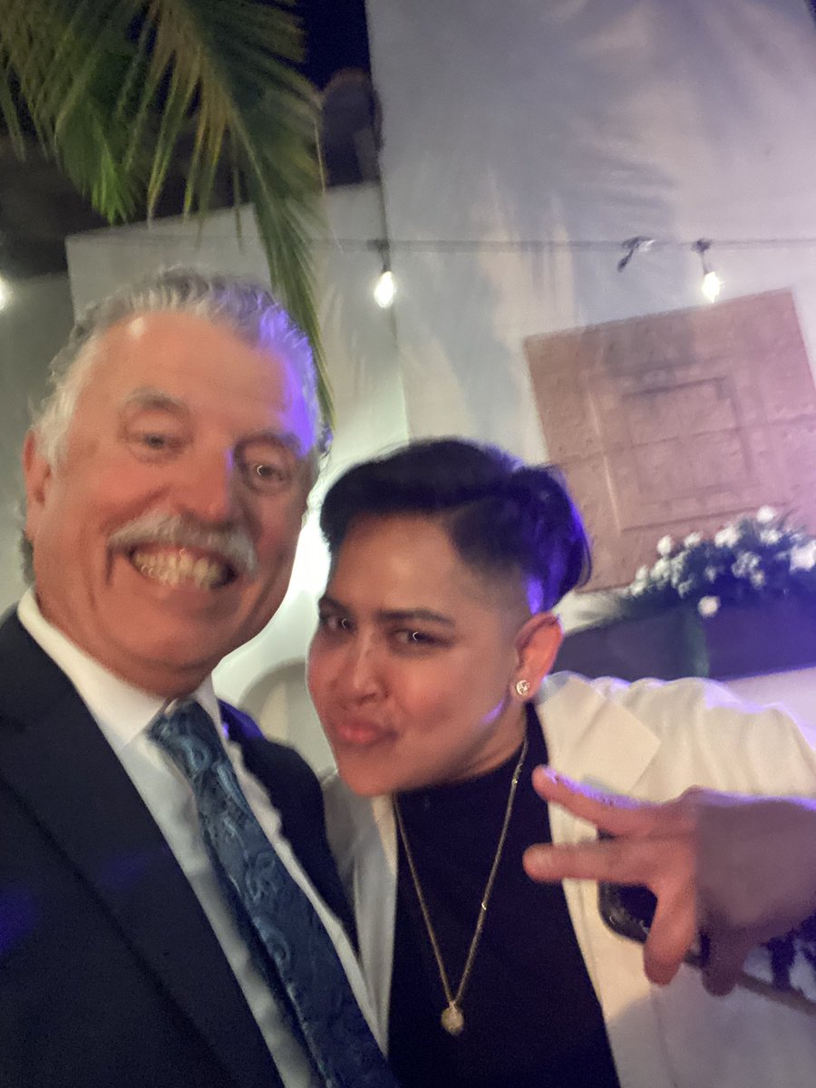 ucftweet's tweet image. #thesummit who you vote out?