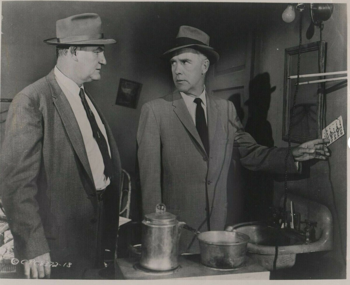 analgesicsleep's tweet photo. This week’s #BNoirDetour leading men are Eli Wallach, Robert Keith, Richard Jaeckel, Warner Anderson and Emile Meyer
#TheLineup #EliWallach #RobertKeith #WarnerAnderson #EmileMayer #RichardJaeckel #FilmNoir https://t.co/zeNDtMTLHo