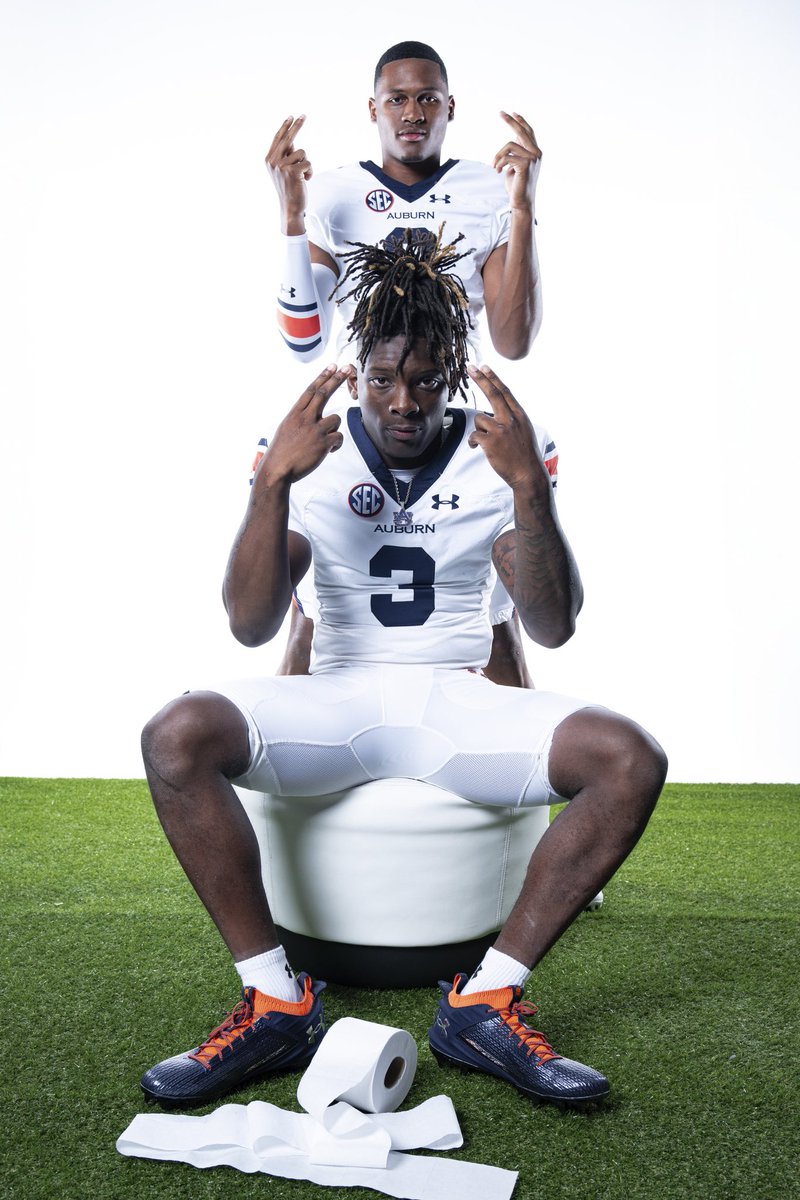 AlHenderson_1's tweet photo. less do this Brudda @DeuceKnight ⏳ Auburn family let him know where to come 🏡🦅 https://t.co/vXKlatYNuP
