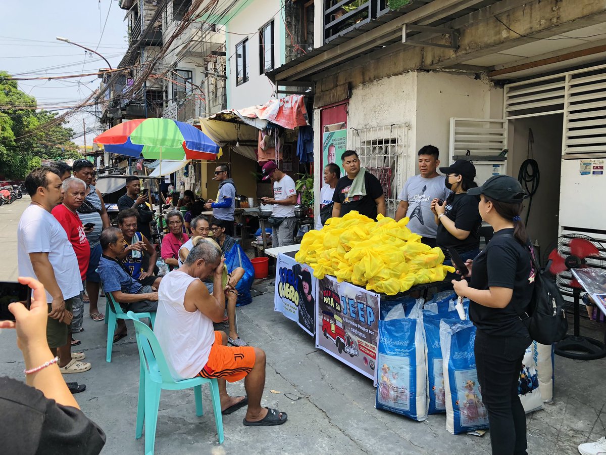 iamberryirish's tweet photo. Another outreach or community-related projects. ๐ซฐ
Eme!
Namiss ko lang admins. ๐
#CertifiedPRESA @stellajero_
#Stell #SB19_STELL https://t.co/KFsIBzFCDQ