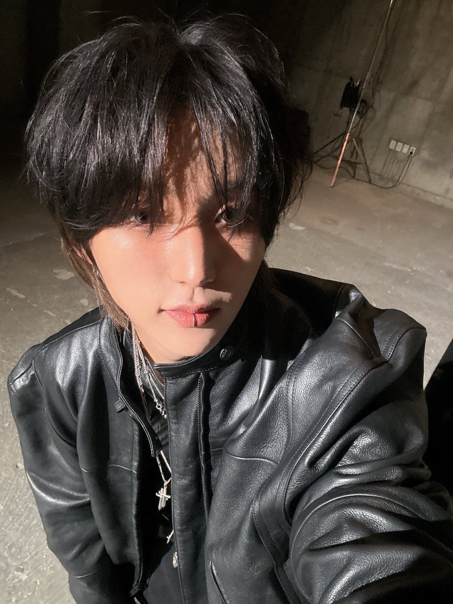 TNX_twt's tweet image. 9월의 마지막날.. 📸📸

#THENEWSIX #TNX #더뉴식스
#은휘 #HWI