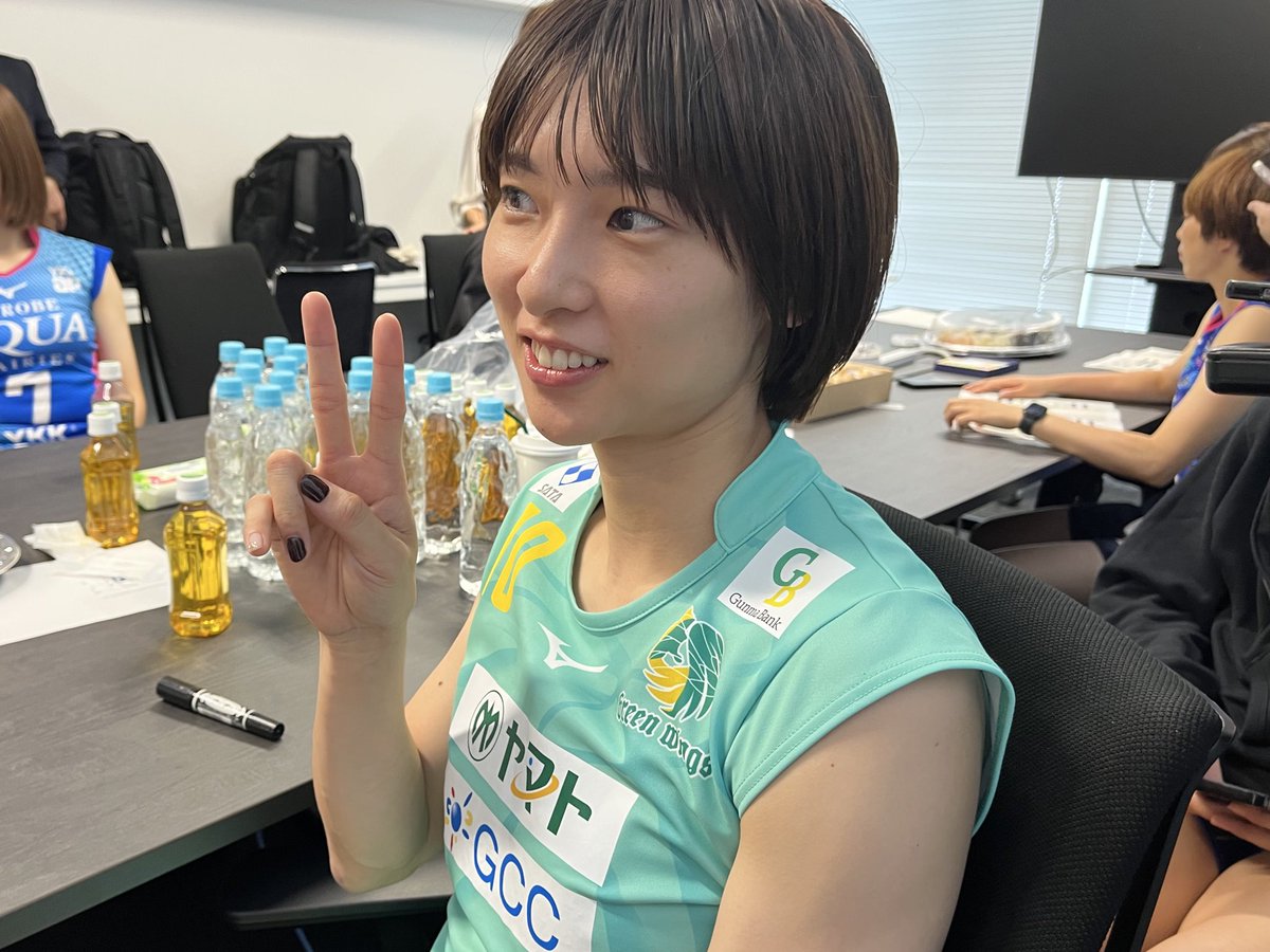 群馬グリーンウイングス　白岩蘭奈選手　直筆サイン　タオル 2026年最新】白岩蘭奈の人気アイテム - メルカリ