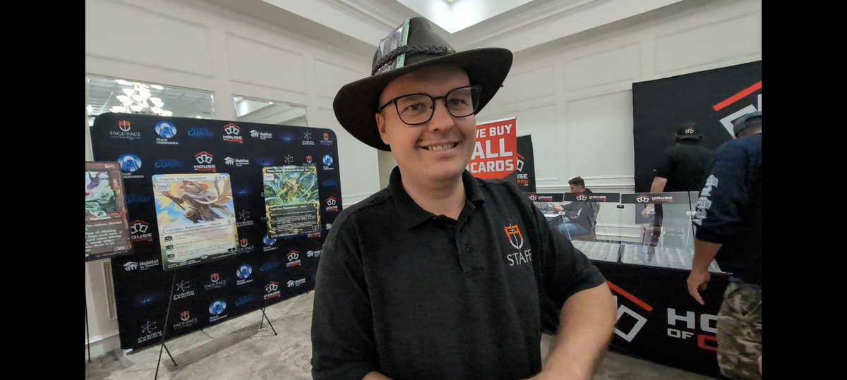 GabesaurusREX's tweet photo. WHAT AN AWESOME WEEKEND! Met some amazing new friends, played some REALLY fun games, and shot a really great episode of Goofballs. Can't wait to start the edit and relive it all! By far the funnest weekend in my decade long career.
#CommandFestToronto #F2FTOUR #MTG #MTGCOMMUNITY https://t.co/1nhijsdGjo