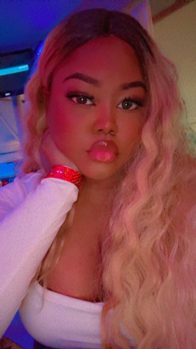 Purple_Rain (@dashiadapri) on Twitter photo 