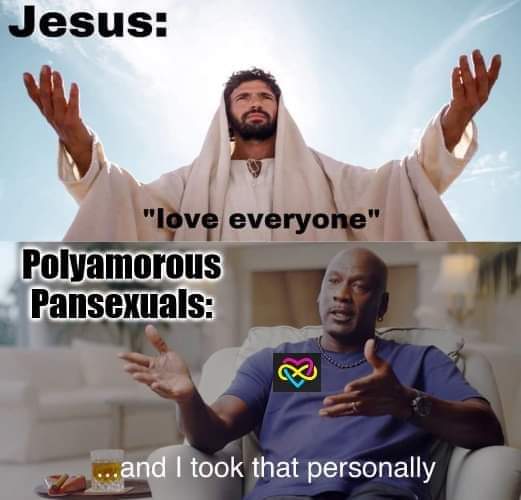 Poly_Wifey's tweet photo. Bwahahaha #polyamory #ENM #LOVEBIGGER https://t.co/1sbRLY5Po0