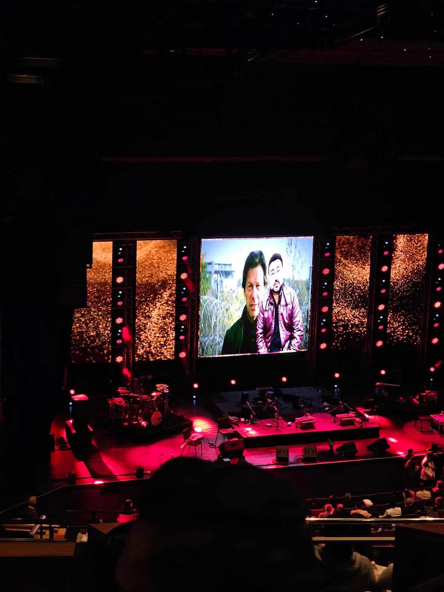 At a sold-out #RahatFatehAliKhan concert in #Vancouver, the audience was treated to a special clip showcasing <a href="/ImranKhanPTI/">Imran Khan</a> philanthropic efforts especially <a href="/numl_official/">NUML</a>  &amp; <a href="/SKMCH/">Shaukat Khanum</a> 

A powerful reminder of Khan’s work that transcends borders. 

<a href="/PTIofficial/">PTI</a>