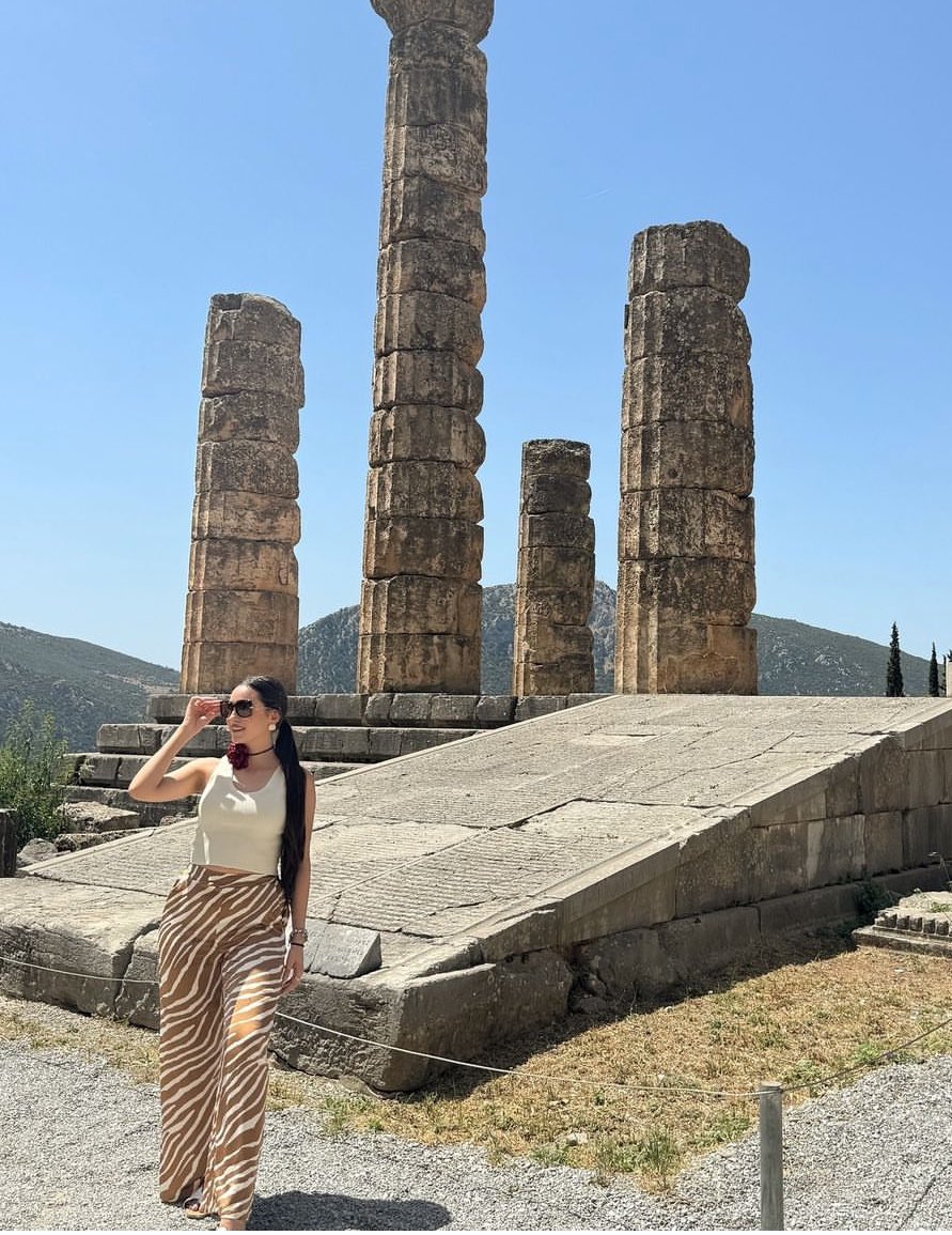 BanMarcela's tweet photo. 𝐆𝐫𝐞𝐞𝐜𝐞 🇬🇷 pt.2 https://t.co/OdTHXbWt7C