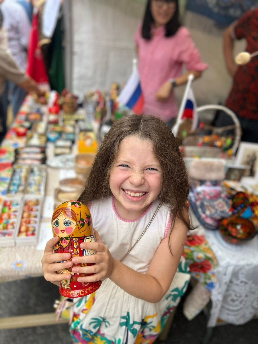 RusEmb_Korea's tweet image. 🇷🇺Павильон России был представлен на Синчхонском международном молодежном фестивале 27-29 сентября!