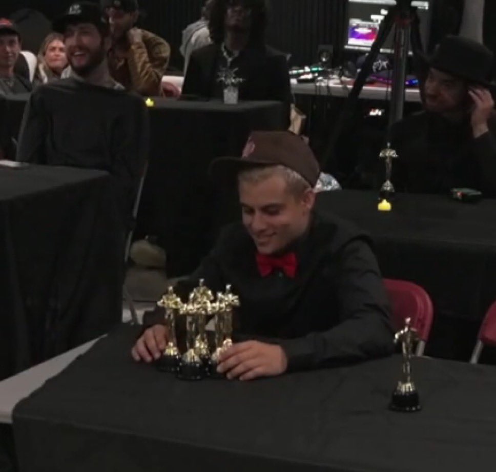 FaZeClan's tweet photo. you vs the guy she tell you not to worry about https://t.co/D1OeHnI9OD