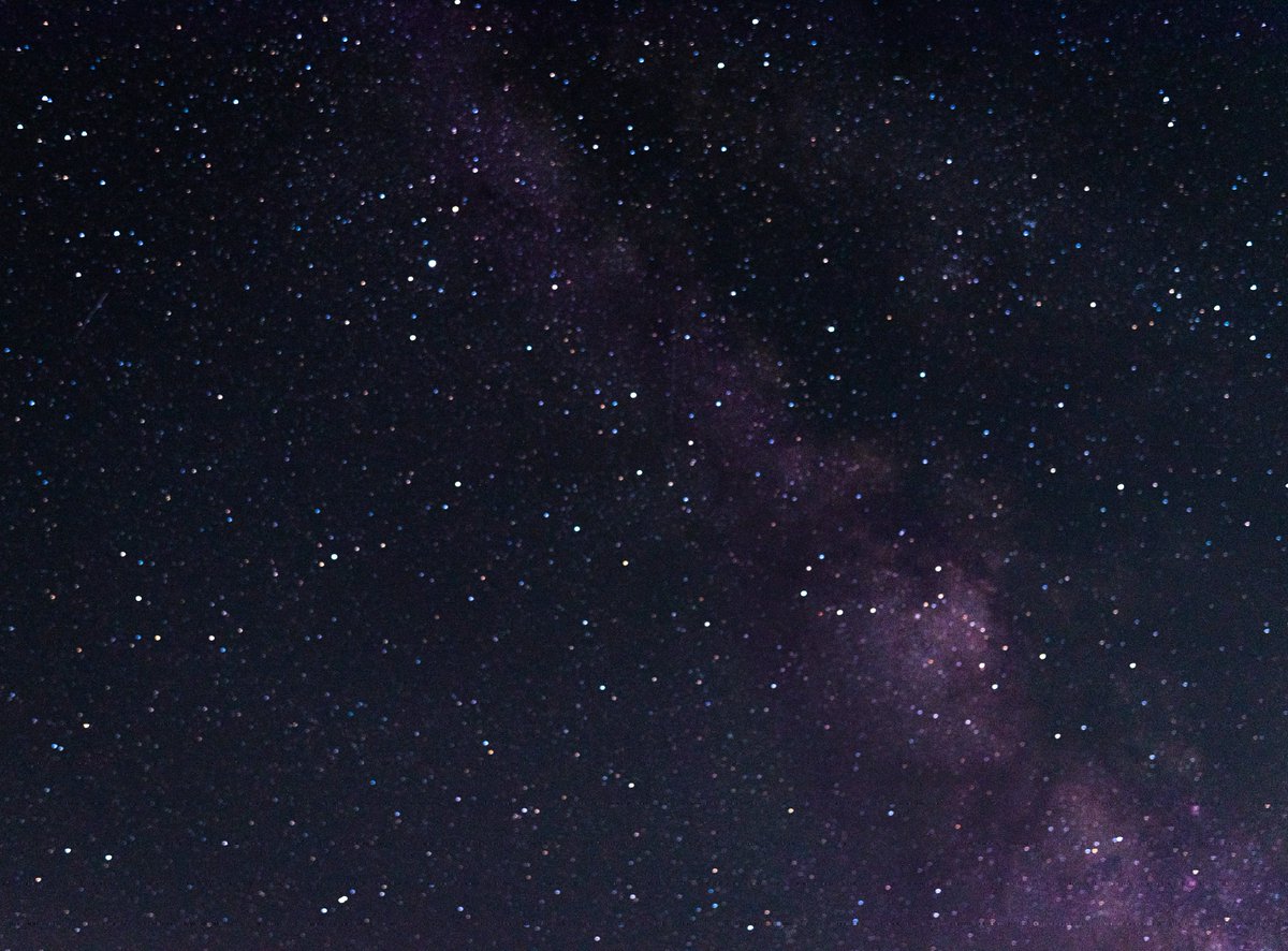 HardcastleStdio's tweet photo. Been having lots of fun with the astrophotography this summer. 🌌 The one photo is out of focus but it's still just stunning. What a wonderful world. 🌎
#photography #astrophotography #canada https://t.co/2WpKtwbMQ5