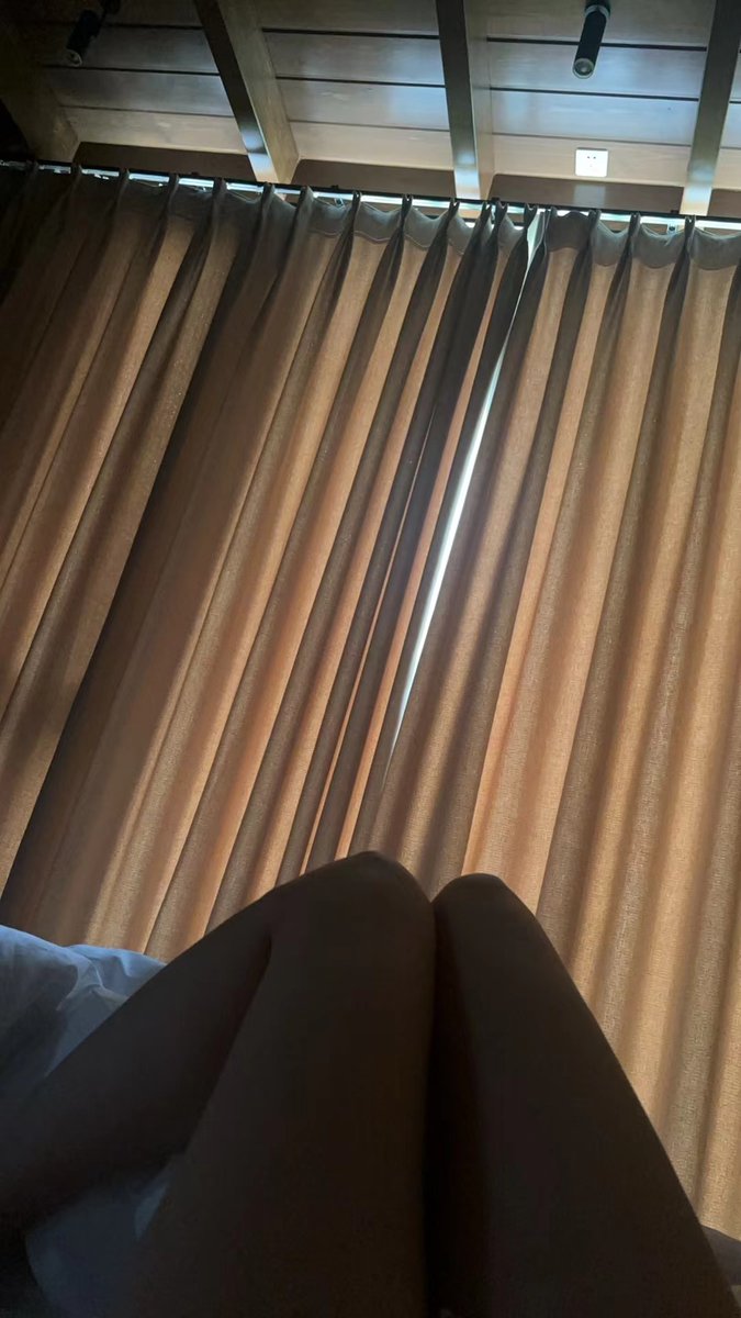 补休的人已经提前开始享受假期了，嘻嘻。 https://t.co/PqVwM6sMmk