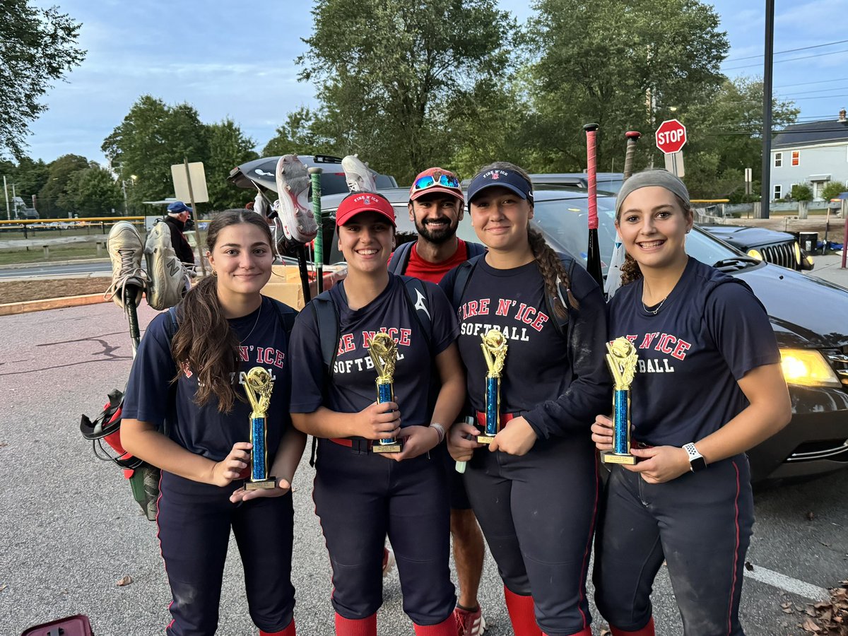 Great weekend for FNI taking home 2🏆🏆! The 2nd won by 18u Blue. In a scheduled off weekend, a late opportunity to join a tournament come up and the ladies took full advantage of it! A 4-0 weekend, outscoring opponents 31-5! Contributions from everyone! Job well done! Go FNI!!👊🏼