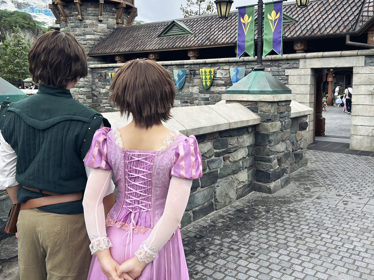 ruru_n27's tweet photo. 戴冠式いってきた！
#Dハロ仮装  #Dハロ仮装2024 https://t.co/BUhDyW2S9T