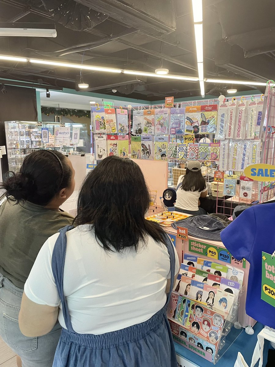 the_kart_mnl's tweet photo. It was fun meeting people from different fandoms enjoying at our booth! 🥰

Thank you so much for having us, @ChinguDachi! 🙇🏻‍♀️🫶🏻

We hope to see you guys again soon! 🤗

#TheKartMNL
#PocaTrade https://t.co/FgMUjTVkOE
