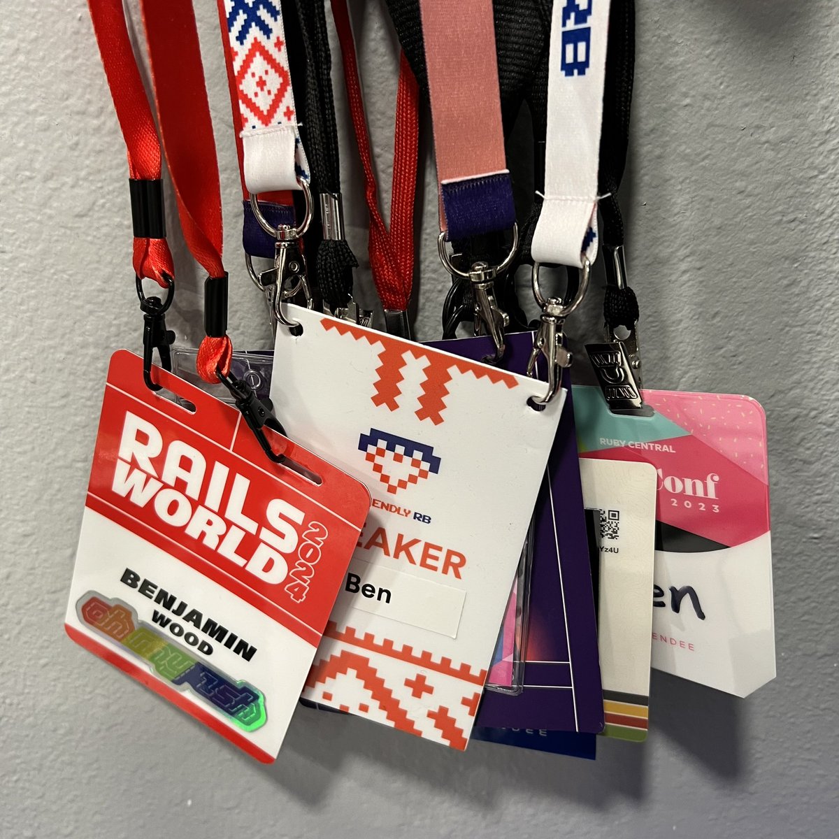 benjaminwood tweet media