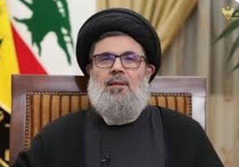 هشام صفي الدين أمينا عاما  لـ #حزب_الله.. 
نبارك القيادة الجديدة.. خير خلف لخير سلف. #السيد_حسن_نصرالله