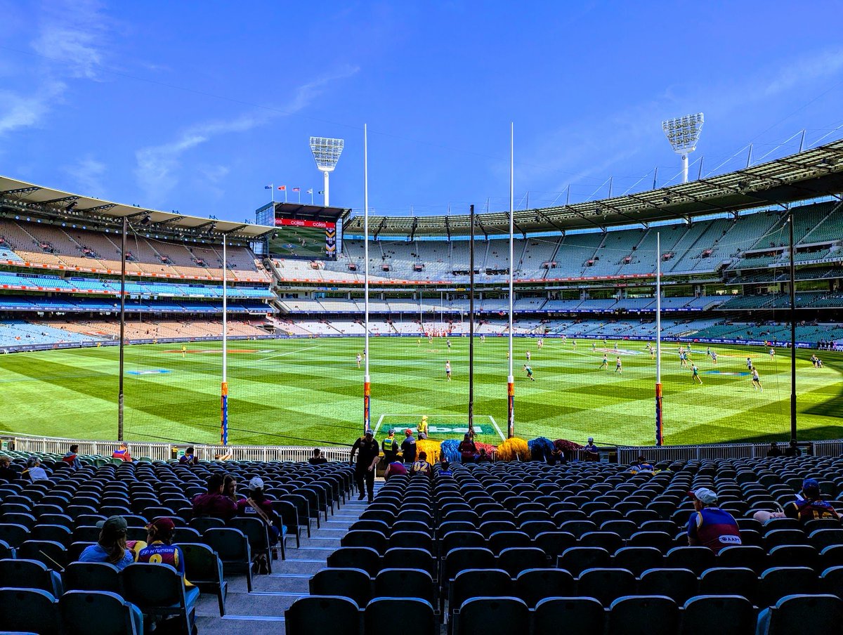 dwainbunker's tweet photo. @brisbanelions In my seat! 🦁 https://t.co/x0hhQKMnRB
