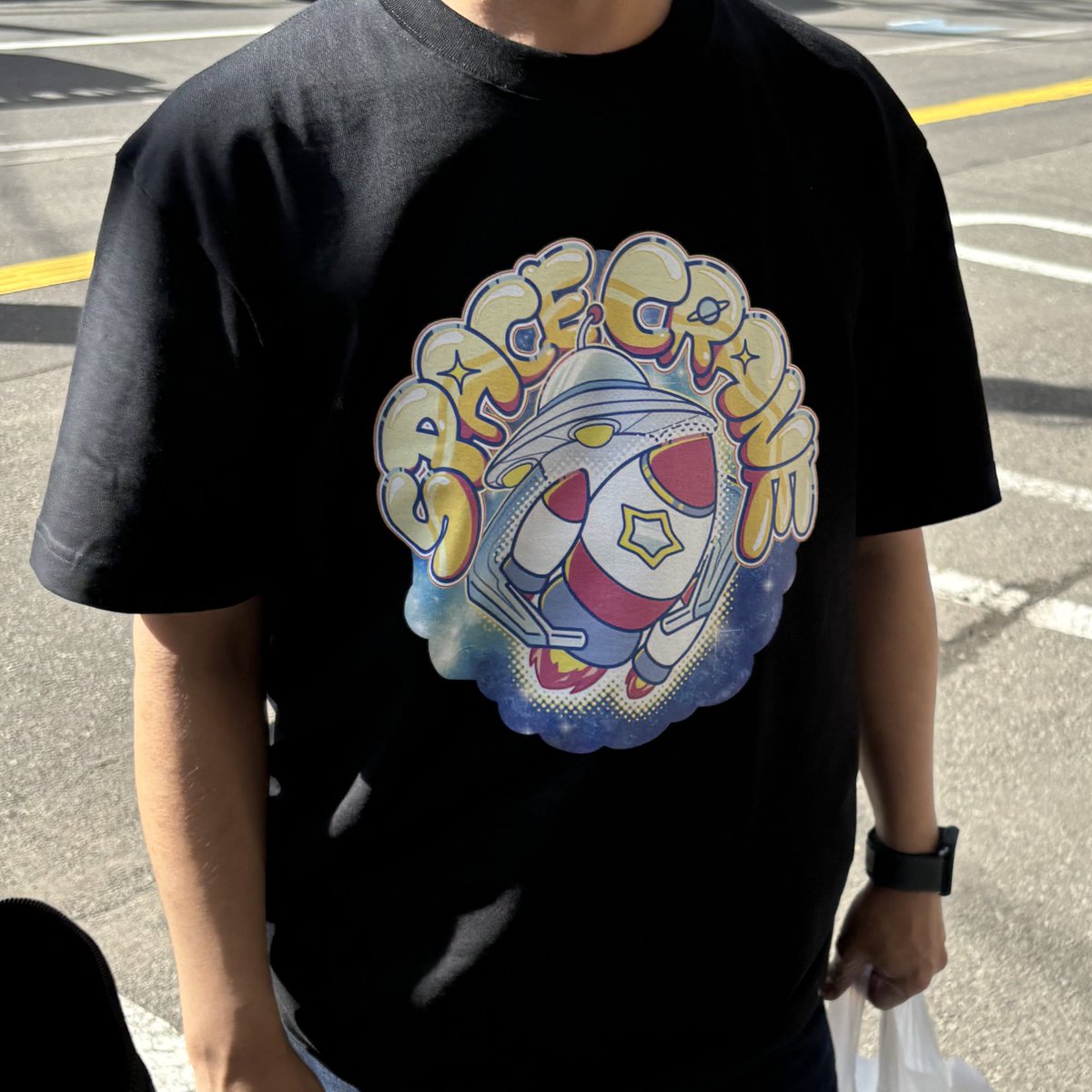 SPACE_CRANE's tweet photo. 新たなロゴをようなさん(@machiko4125oto )に制作していただきました！
メンバー・スタッフ用Tシャツも今回のライブで好評でした…！！
準備が出来次第、販売も予定しておりますので、お楽しみに🫶🫶 https://t.co/odds5W8jsZ