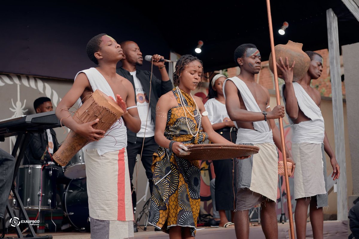 Viteghe's tweet photo. Notre concert slam a été une énorme réussite @grandcorpsmalad @CTropicalesRFI @TopCongo @radiookapi @RFIAfrique @TrackmusikFr @Greatdreamdrc https://t.co/CrAD03ceJ5
