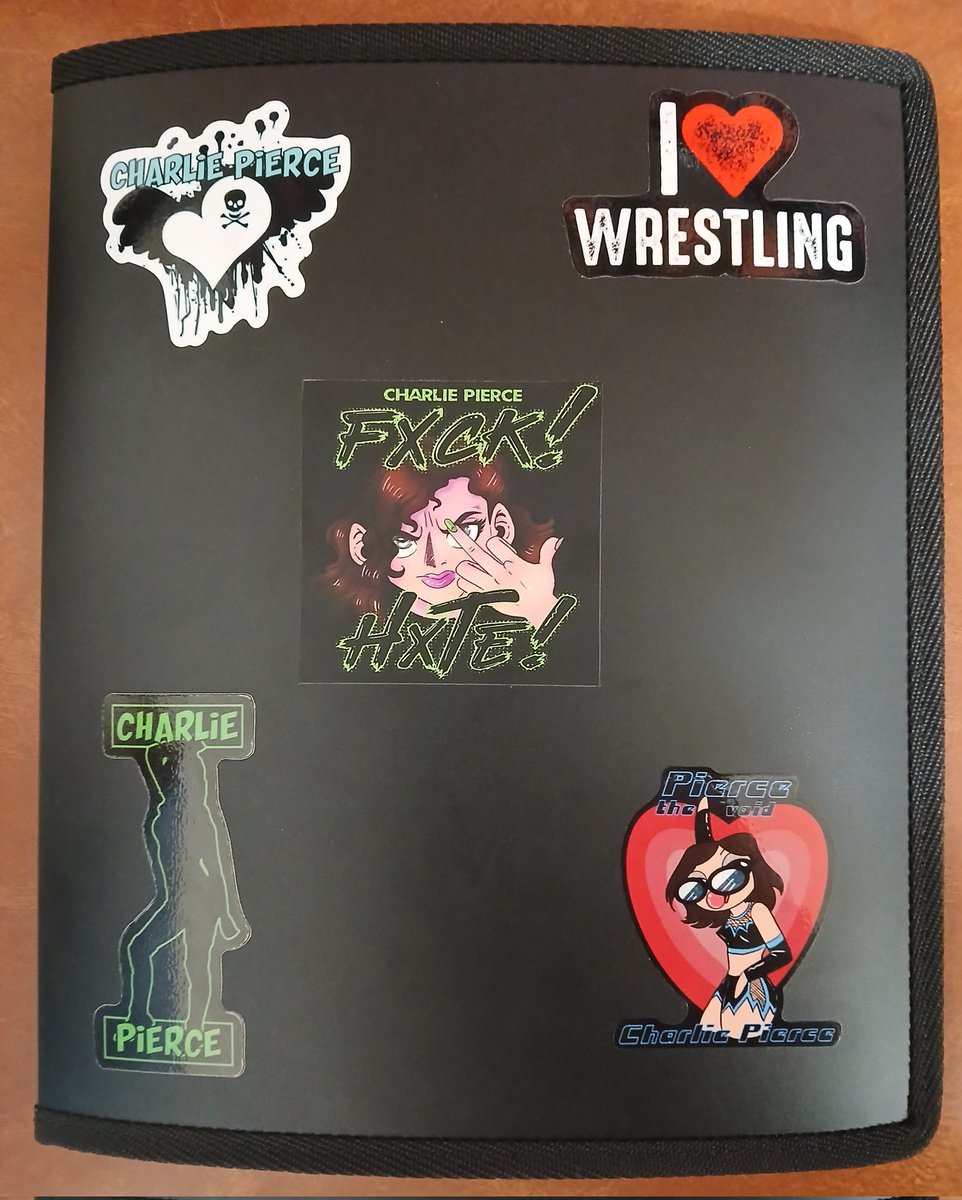 KingSpeedy_420's tweet photo. Since I have so many @thecpierce 8x10's, I customized a portfolio book for them all!

#piercethevoid #ptv https://t.co/TvX5MumHq8