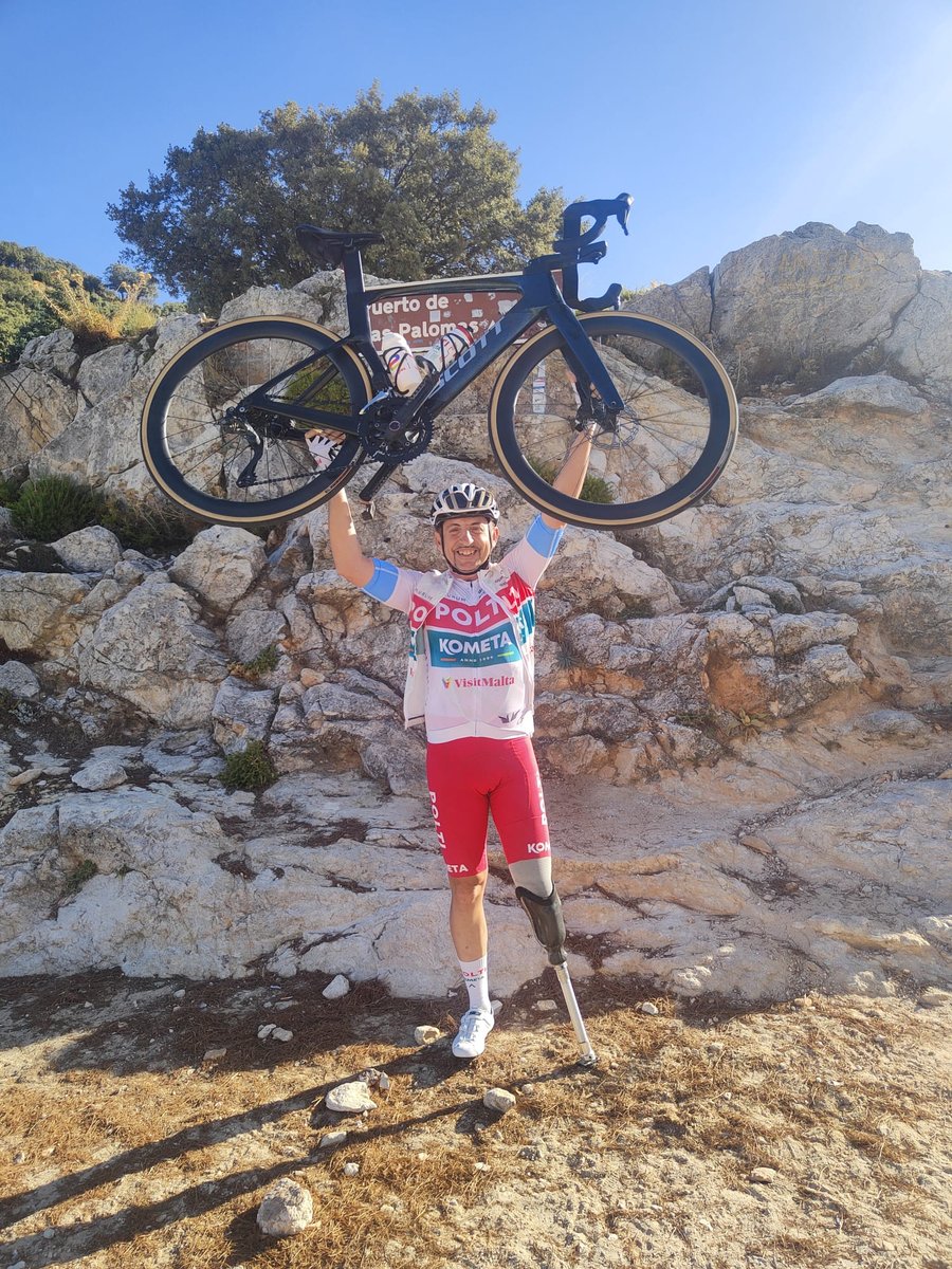 idemticos's tweet photo. ⛰️ El Puerto de Las Palomas y el Puerto del Boyar son dos de las joyas de la Sierra de Grazalema. 

🔎 Un paraíso para la práctica del ciclismo donde estuvo rodando nuestro embajador @Patukyfull. 

#CiclismoParaTodos https://t.co/FRKxWV67Nz