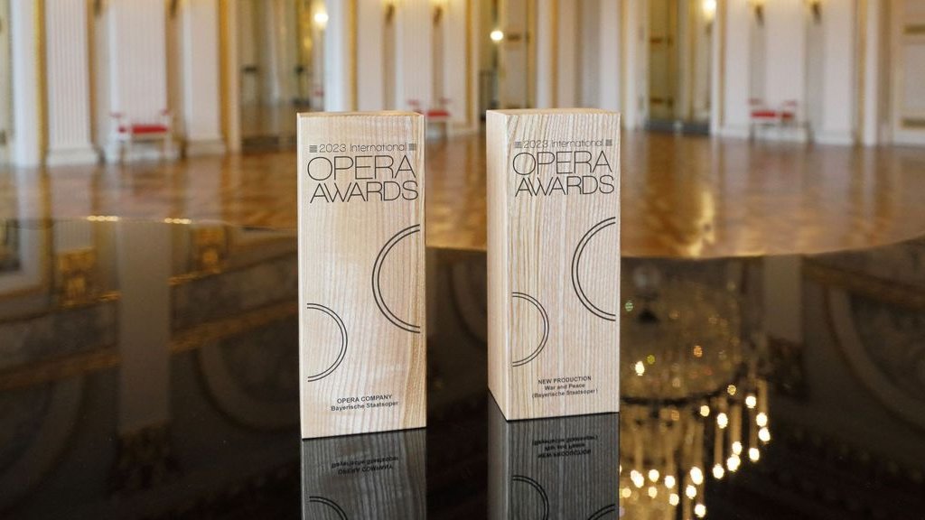 OperaVision_eu's tweet photo. 🏆 Watch the @TheOperaAwards ceremony LIVE from Munich on Wednesday 2 October at 19:00 CET!
The shortlist of nominees for the 2024 edition includes several that are close to #OperaVision. Here are the ones you may have seen on our platform:
⬇️⬇️ https://t.co/MAj3u0j59e