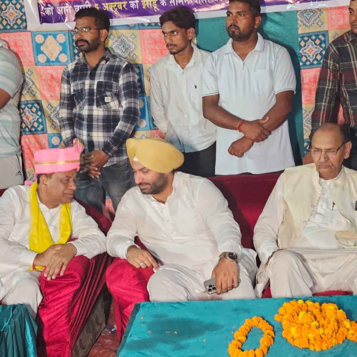 Ranjitpalpunjab's tweet photo. ਆਮ ਆਦਮੀ ਪਾਰਟੀ ਦੇ ਉਮੀਦਵਾਰ ਚੌਧਰੀ ਆਦਰਸ਼ ਪਾਲ ਦੇ ਹੱਕ ਵਿੱਚ ਪਿੰਡਾਂ ਚ' ਮੀਟਿੰਗਾਂ ਕਰਵਾਈਆਂ ਗਈਆਂ|

#aamaadmiparty #aamaadmipartyharyana #aamaadmisarkar #ranjitpalsingh  #electioncampaign #tradewing #districtpresident #ranjitpalsinghpunjab https://t.co/CVMsWczllL