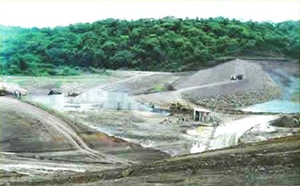 MarioBuffone70's tweet photo. EMBALSE VÍLCHEZ. #Guarico. Construido entre 1992 y 1995, en las segundas administraciones de los presidentes Carlos Andrés Pérez y Rafael Caldera. Se usa para abastecer de agua potable a #Ortiz, #ParaparaDeOrtiz, #ElToco y caseríos cercanos y también riego. #ObrasDeLaDemocracia https://t.co/px3QwhG0dY