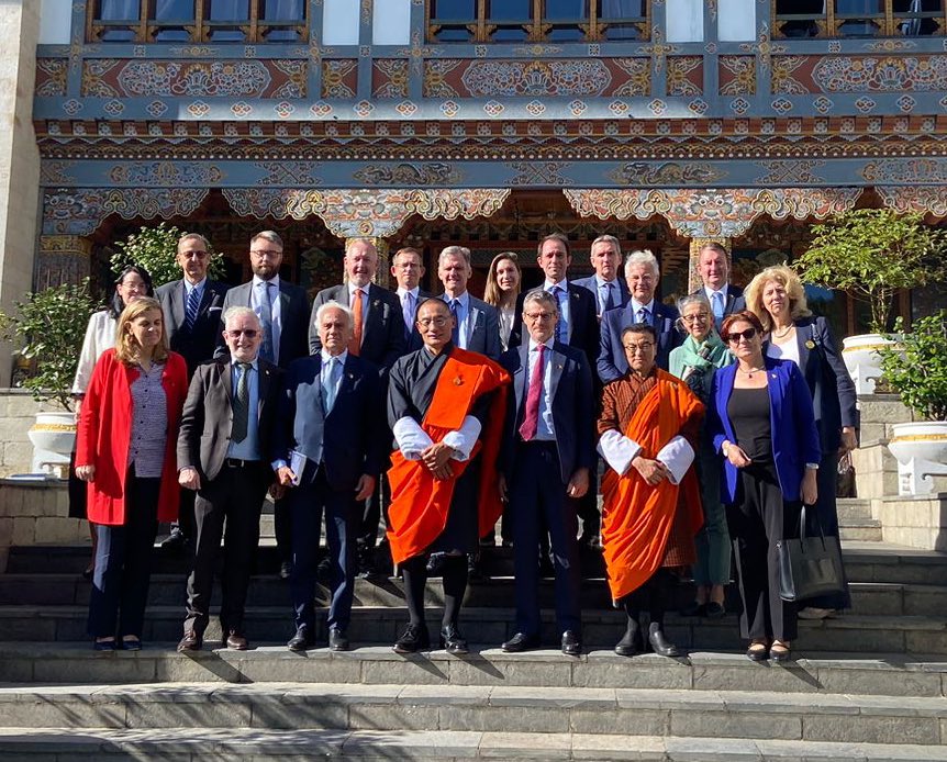 🇪🇺🇧🇹
#TeamEurope called on Hon'ble PM <a href="/tsheringtobgay/">Tshering Tobgay</a> today #Bhutan. 🇪🇺🇧🇹 are indeed true partners, united by shared values &amp; principles. 

Good progress, great plans ahead👉sustainable growth, Agriculture modernisation, renewable energy, education, climate action! 🇪🇺🇧🇹