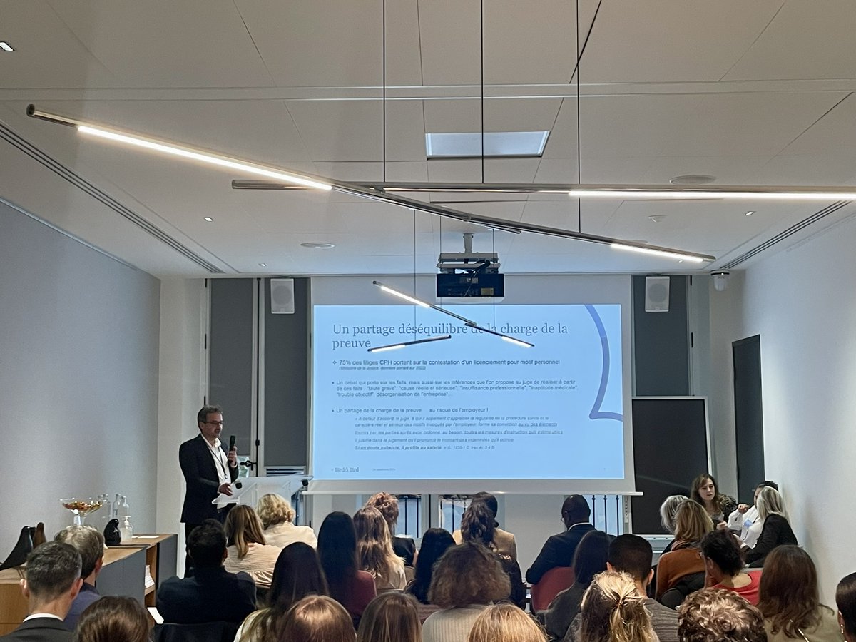 twobirdsFR's tweet photo. 📸 Event | L'employeur et la preuve dans les contentieux du travail
 
Benjamine Fiedler, Angelique Caret, Sébastien Perrin et Camille Champetier de Ribes ont apporté toute leur expertise à un parterre de clients au sein de nos locaux parisiens. https://t.co/ApuyMORzEO