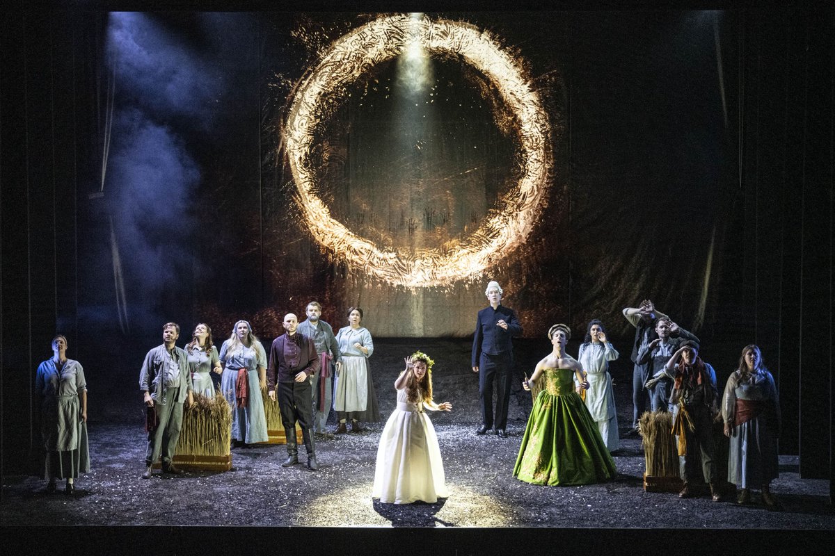 Hackney Empire tweet media