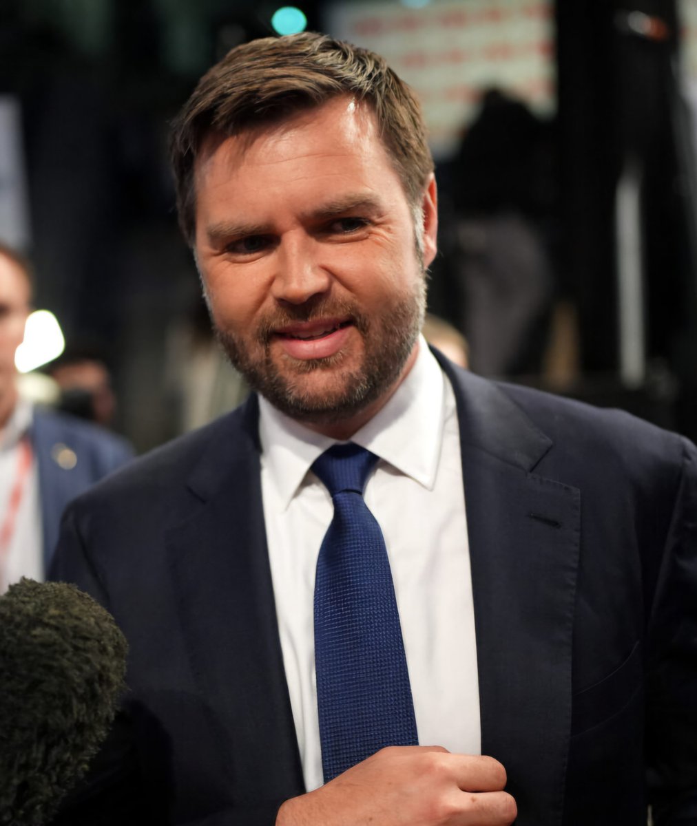 TaraBull tweet media