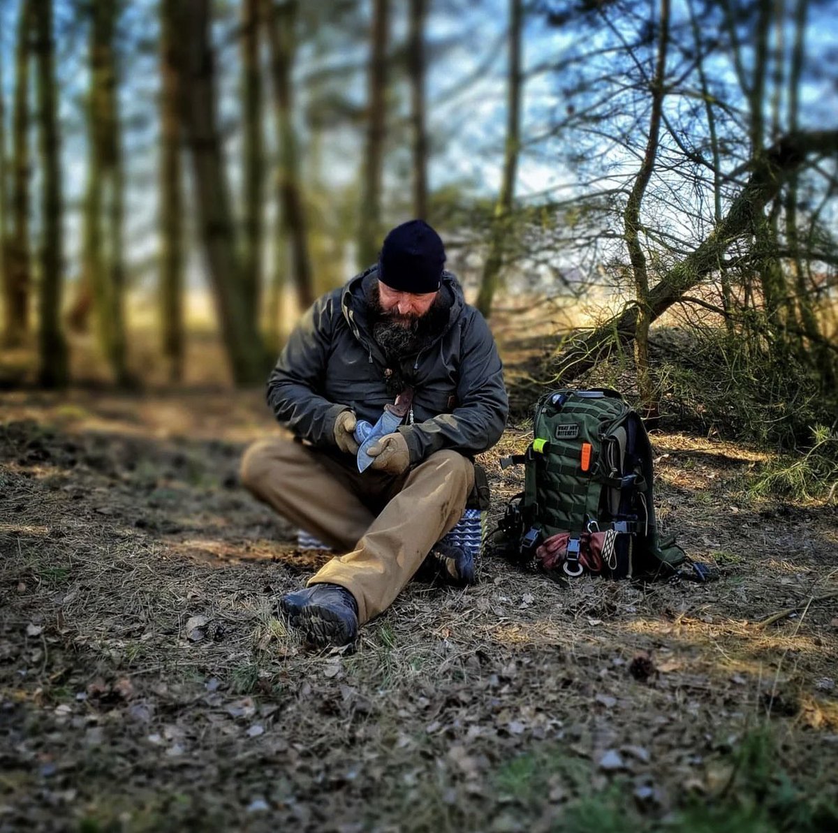OntarioKnife's tweet photo. Get out there! Take us with you! 👌🏽🔪🐀 #LegacyAdventureExplore
#Ontarioknifecompany #OKC1889 #MadeinUSA #AmericanKnives #RTAKII #RATSeries #RATFixedblades #hunting #camping #hiking #outdoors #tools #gear #quality #bushcraft #survival #knife #blade #fixedblade #GoOutside https://t.co/yH9hHel3hL