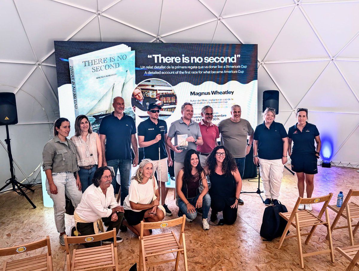 mardactivitats's tweet photo. El 27 de setembre en Magnus Wheatley, redactor en cap de la Louis Vuitton 37a America's Cup i autor del llibre "There is no Second: The definitive account of the first race in 1851 for what would become America's Cup", va estar signant exemplars del seu llibre a @mardactivitats. https://t.co/J7x9wZVwvt