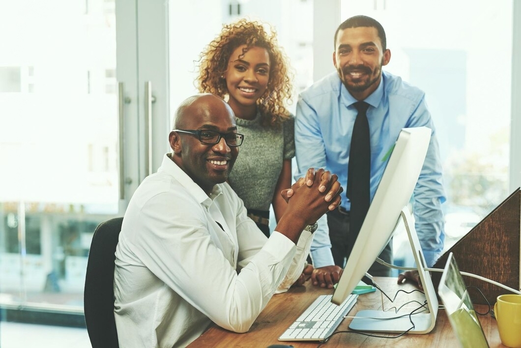 PME Gabonaises, regroupons-nous pour conquérir les marchés publics ! 
"Seul, on va vite ; ensemble, on va plus loin."
En consortium, nous réduisons les coûts et augmentons nos chances de succès !
#Unité #PMEGabonaises #Entrepreneuriat #PréférenceNationale