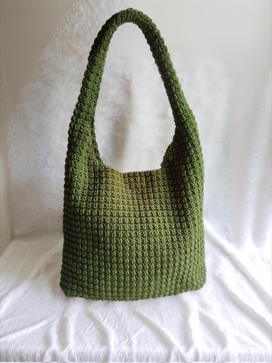 goooooto7's tweet image. Tas rajut hobo
Ukuran besar muat bnyak barang. Bisa untk kuliah, kerja main juga lucuu
s.shopee.co.id/5fWN5Z0BZF