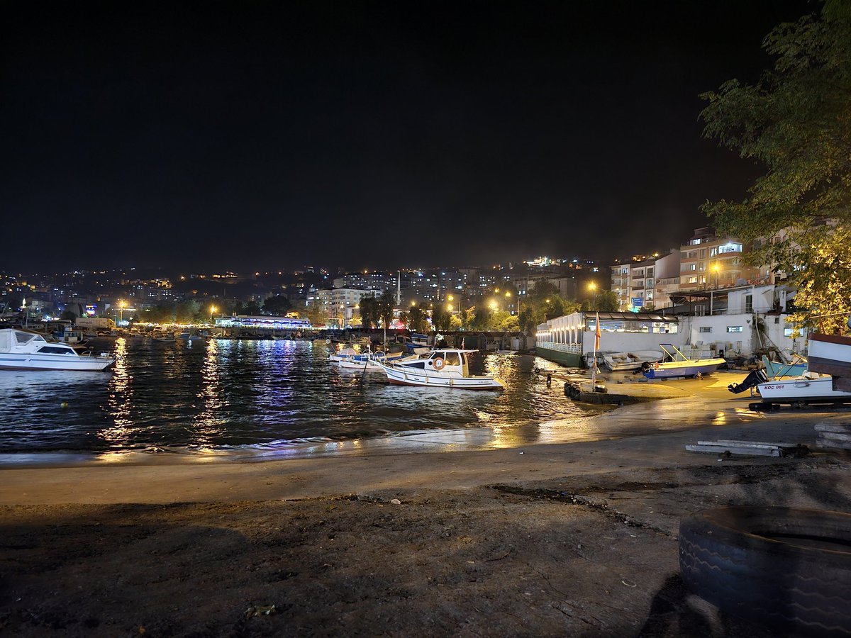 Yıllardır hep güzeldir, hep hayran bırakır bizi. Sadece takalara değil bize de liman olur.
