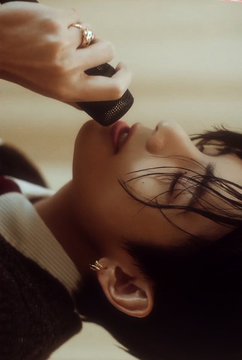 yangyangtaetae's tweet photo. 𝓑𝓮𝓪𝓾𝓽𝓲𝓯𝓾𝓵

#V_FRI_END_S_200Days
#소중한_쁘랜즈_태형이랑200일
I vote #V for #PopGoldenAward2024 https://t.co/e9boqADTyX
