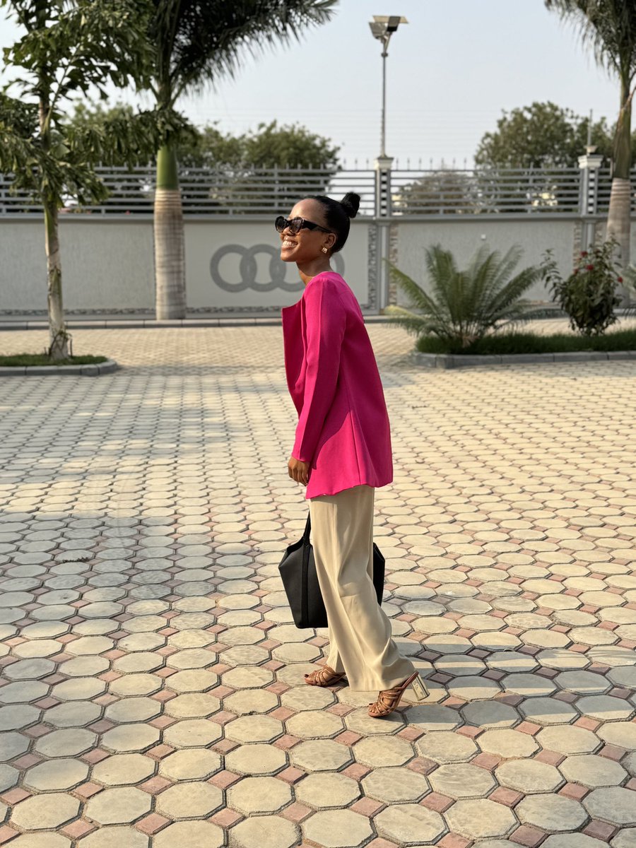 GGK✨ (@glorykazimoto) on Twitter photo Wiki yangu imeanza vyema kwa udhamini wa <a href="/cellionk/">🌻porsche✨💛</a>. Bila kusahau wateja wangu naendelea kuwakaribisha ndani ya showroom zetu za <a href="/KazimotoComplex/">Kazimoto_complex</a> na wiki hii natoa tena mafuta ya 78,000 BURE kwa mteja atakayenunua pikipiki ya Boxer 150/125 ofisini kwetu. Nawatakia wiki njema❤️🎉 Wiki yangu imeanza vyema kwa udhamini wa <a href="/cellionk/">🌻porsche✨💛</a>. Bila kusahau wateja wangu naendelea kuwakaribisha ndani ya showroom zetu za <a href="/KazimotoComplex/">Kazimoto_complex</a> na wiki hii natoa tena mafuta ya 78,000 BURE kwa mteja atakayenunua pikipiki ya Boxer 150/125 ofisini kwetu. Nawatakia wiki njema❤️🎉